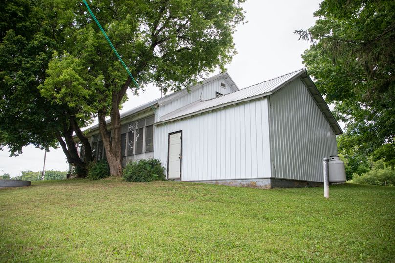 Farmer oswego 244.24 49(1)