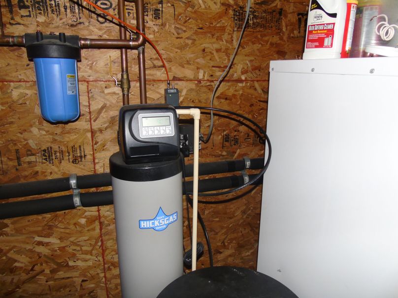 Geothermal heating anad cooling system
