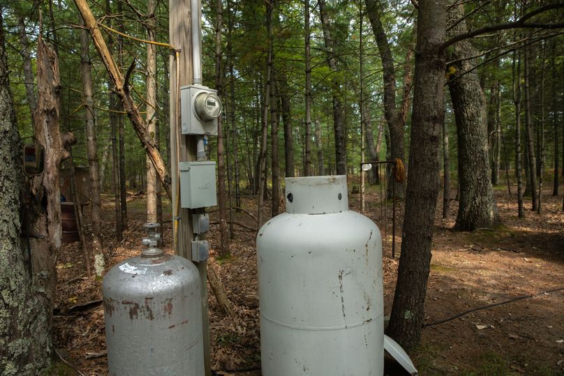 9 electric service established