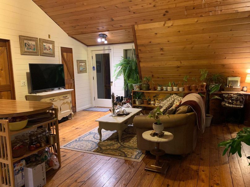 M4.  living,dining,kitchen 2nd house