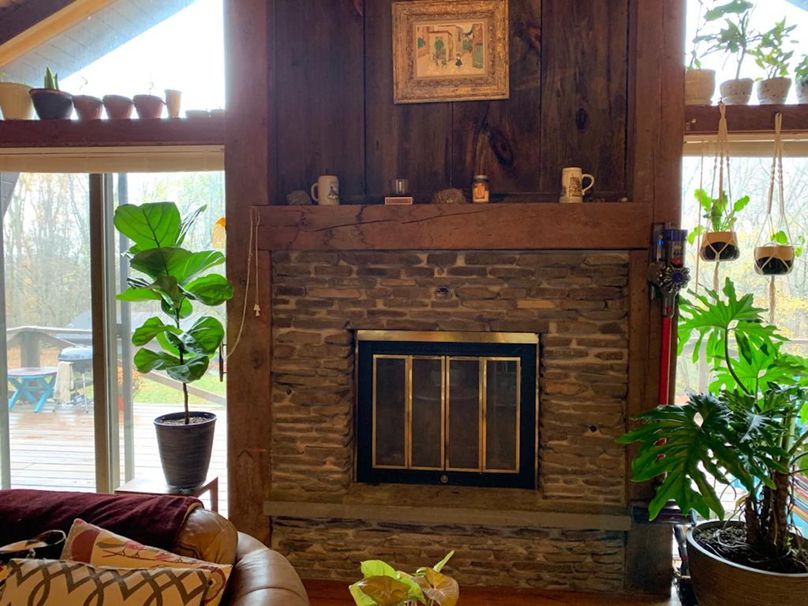 M5  main flr fireplace 2nd hse