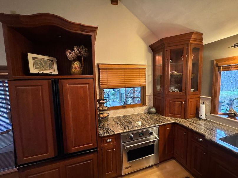 Calhoun, WV 132.84 AC Szegi 2-019