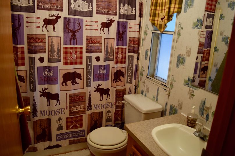 17 second bathroom-2