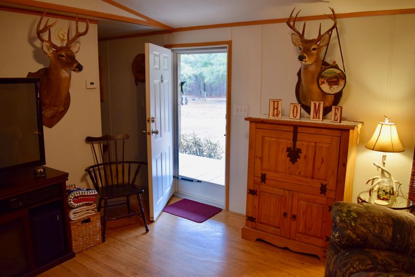 20 front door entrance-2