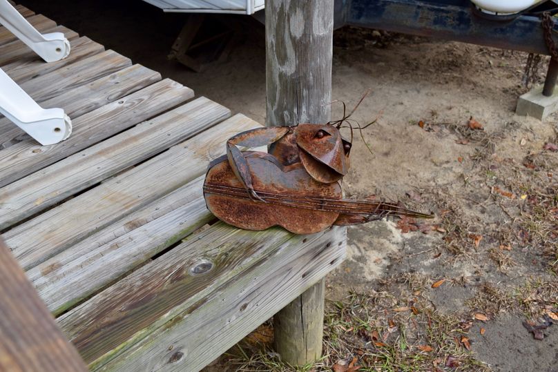 36 one of many custom scenic objects on property-2