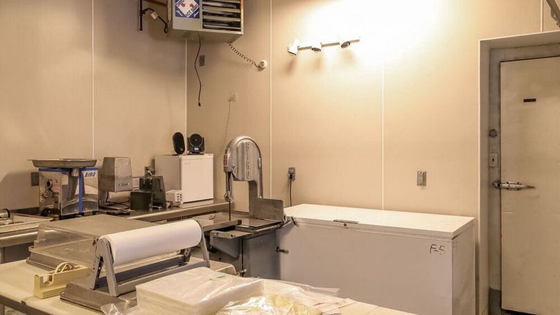 MzggcHJjZXNzaW5nIHJvb20gMg==