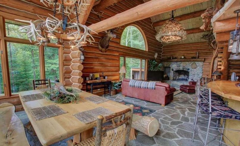 MzIgb3duZXJzIHJlc2lkZW5jZSA=