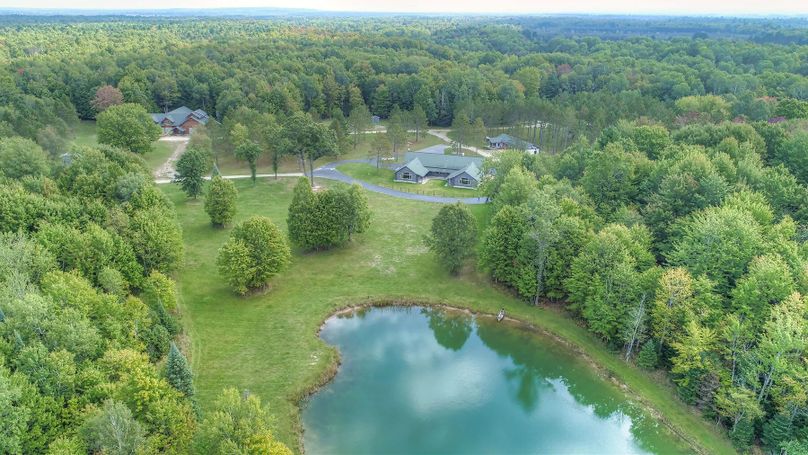 NDAgZGVlciB0cmFja3MgcmFuY2g=