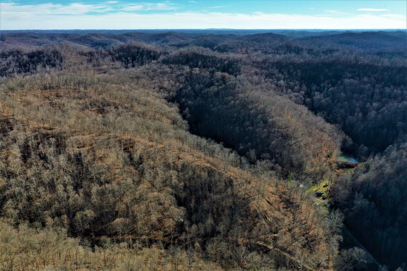 013 awesome view of the property and beautiful mountainous terrain