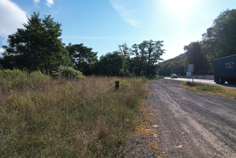 dji_fly_20250904_092232_43_1756992174196_photo