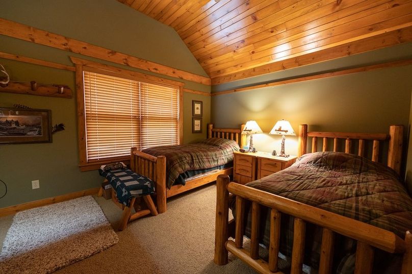 Lodge bedroom 2nd floor