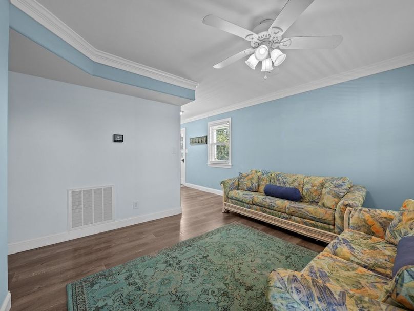 22-web-or-mls-P4252409