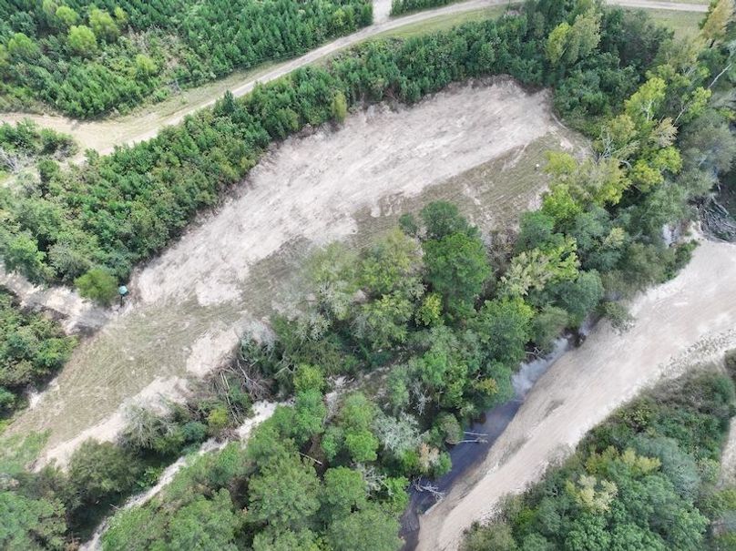 dji_fly_20251001_142310_0621_1759492688756_photo