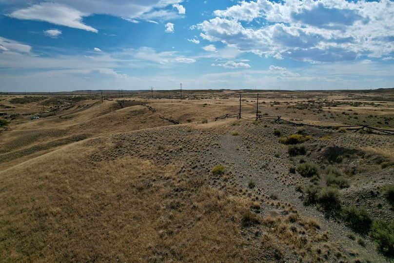 CBE6C0A4-0DC6-4EF2-99DF-A4D922A99FCB_1_201_a