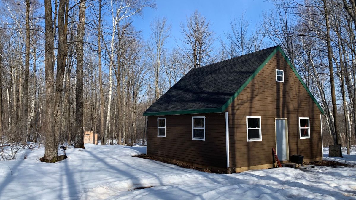 New Cabin With Quality Hunting Near Nemadji State Forest Whitetail