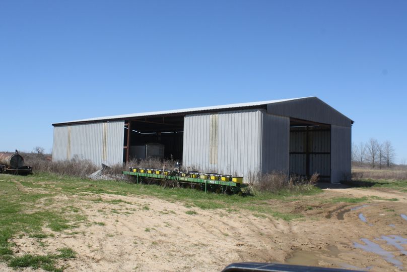 Irrigated Leveled Farm With Huge WRP/CRP Potential Whitetail Properties