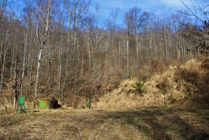 024 1 of 3 gas wells on the property
