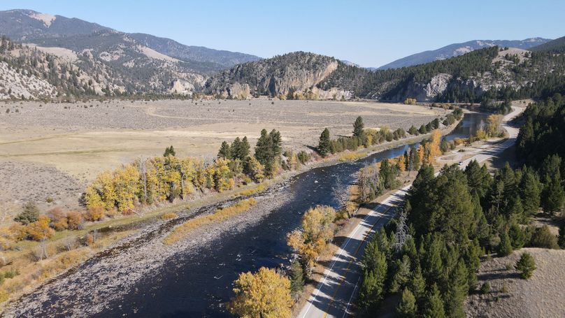 Big Hole river and Hwy
