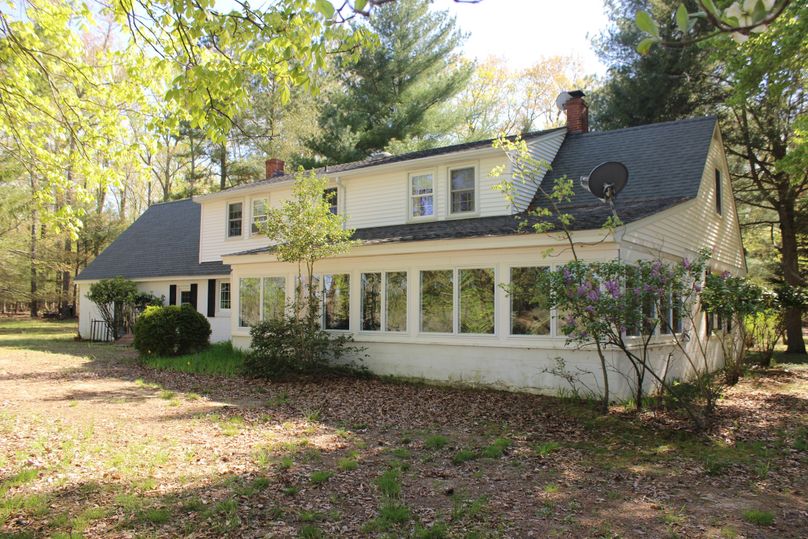 63.44acres carolinecty backyard houserear