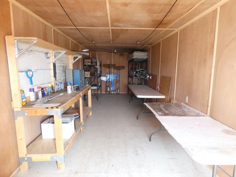 Storage and work shop