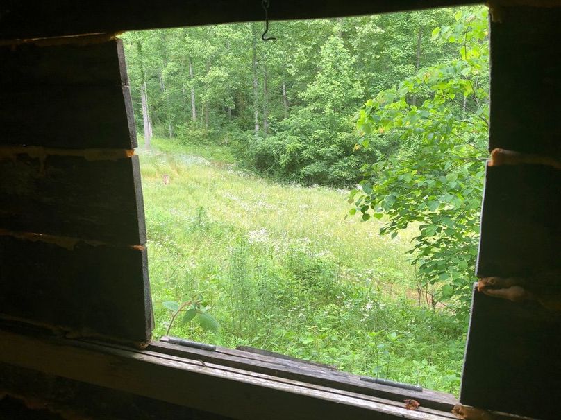 F931c691-aa33-438d-b289-9e7264986f51 1 105 c