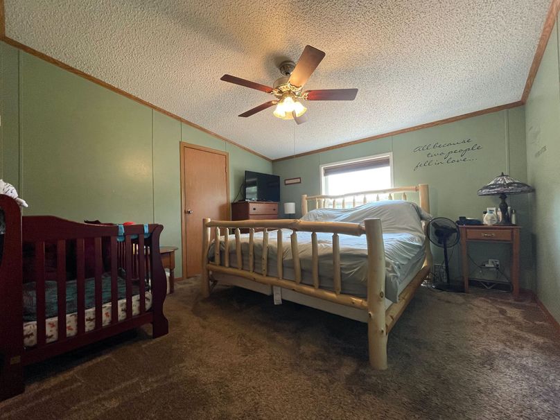 Monroe 20 - 22 of 51