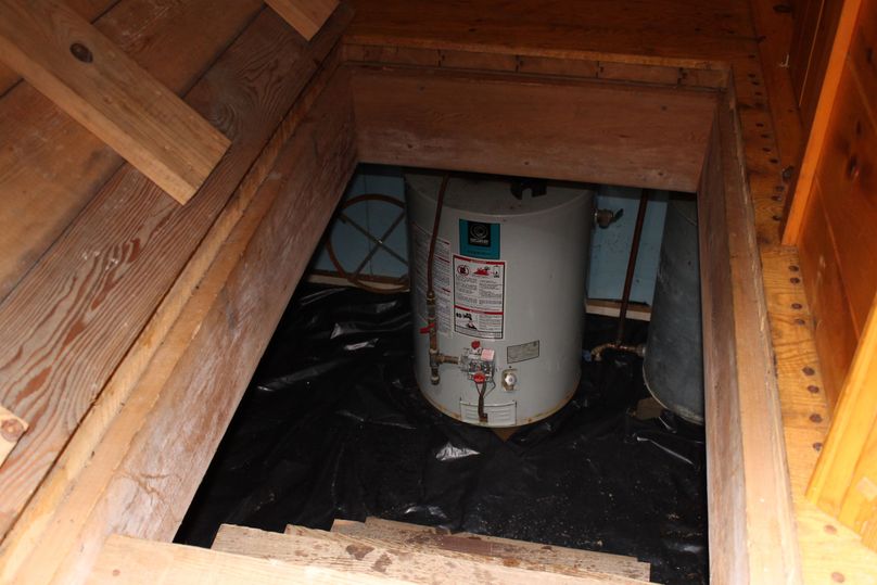 44 water heater and pressure tank