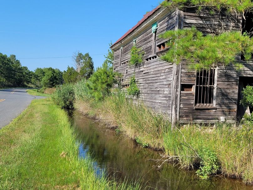 11.055ac dorchester ditch