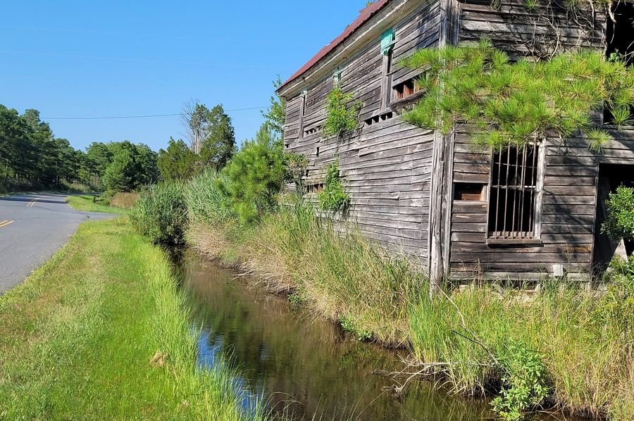 11.055ac dorchester ditch