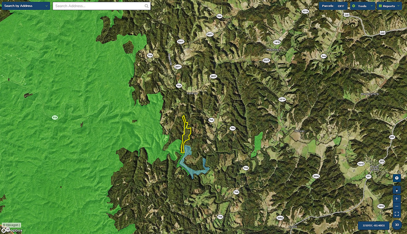047 wolfe 82 mapright aerial zoomed out with water features and public land