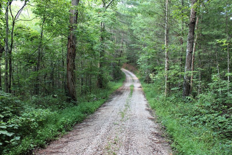 012 final approach coming to the property before arriving at the gate