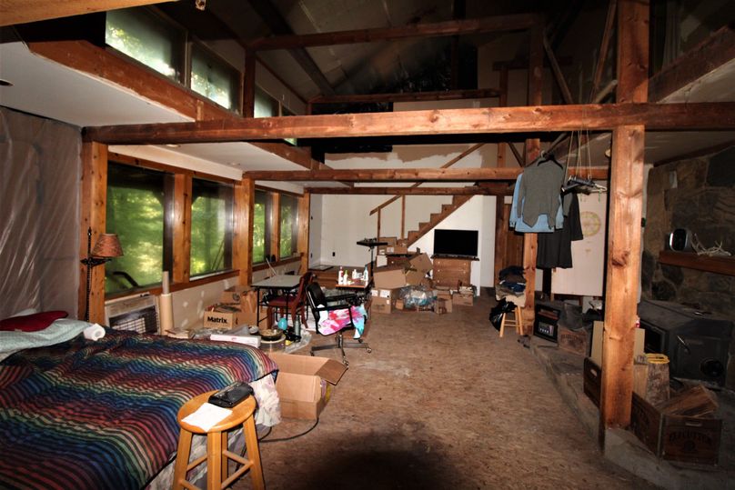 031 the view from the dining area looking into the open living great room