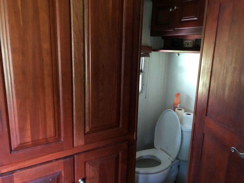 Edbc1ed3-2463-4239-956c-666bc6a25624 1 102 o