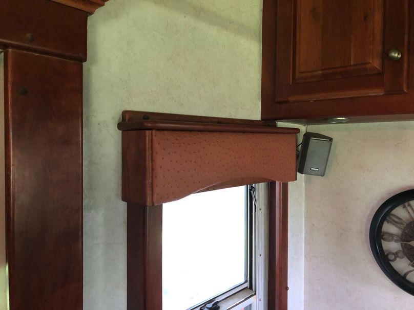 6801d14a-2aaa-428d-9523-1a7d57c40e4d 1 102 o