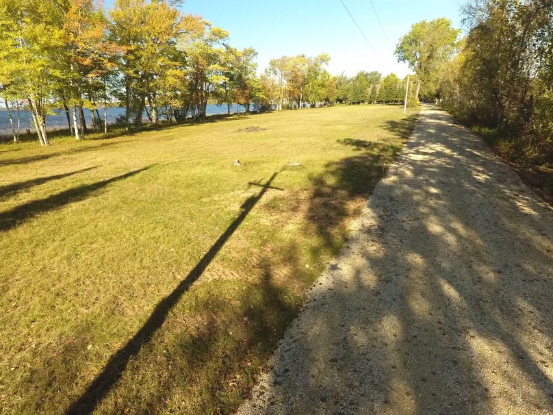 22 additional lake front available