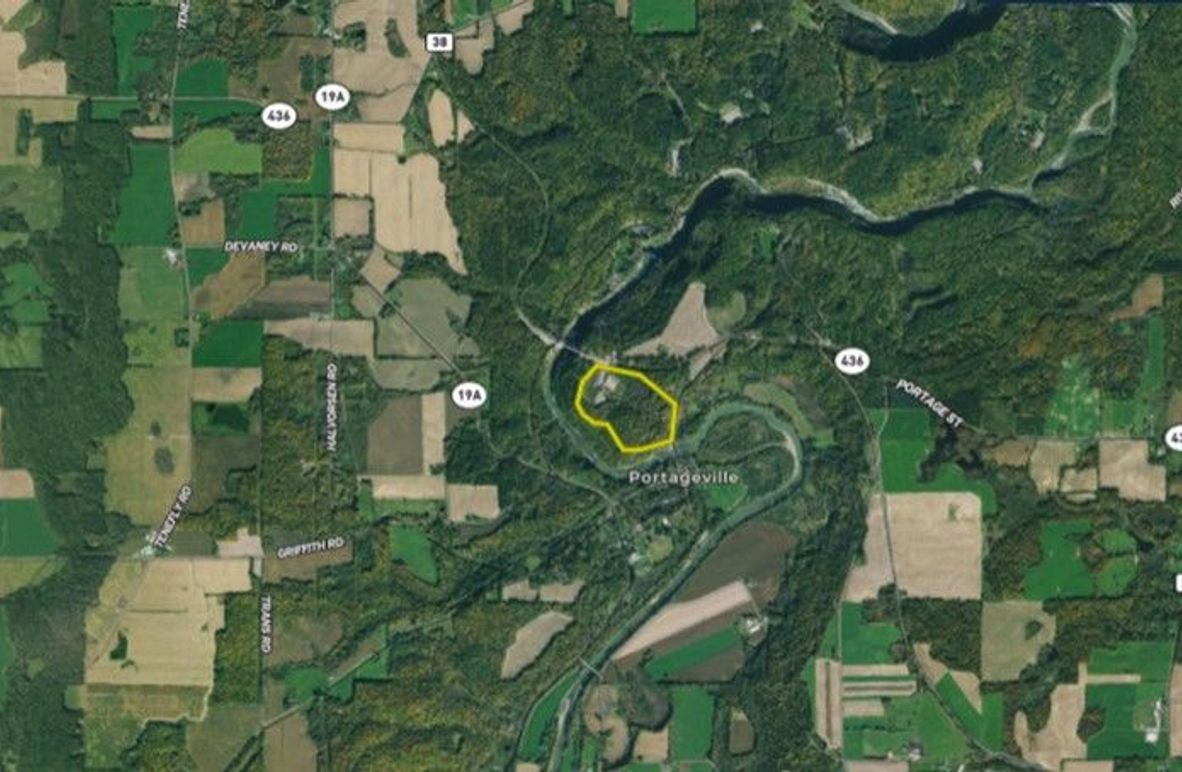 Map right oulton far