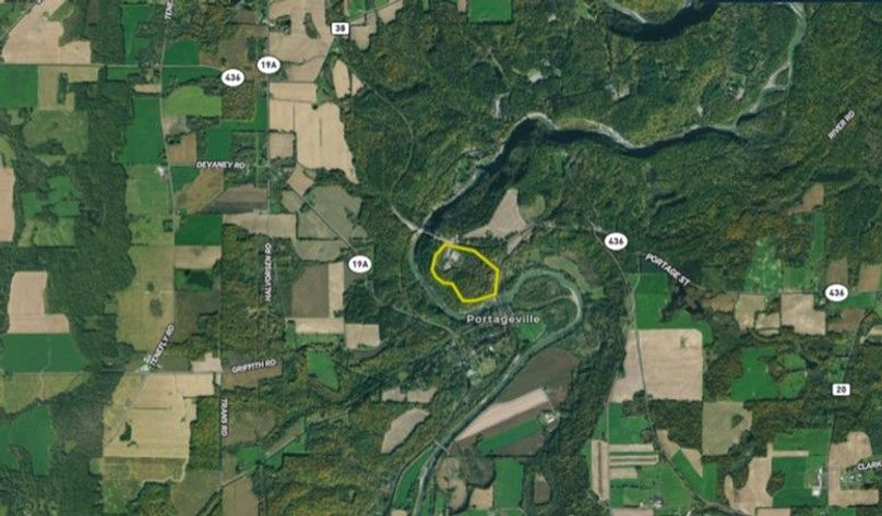 Map right oulton far