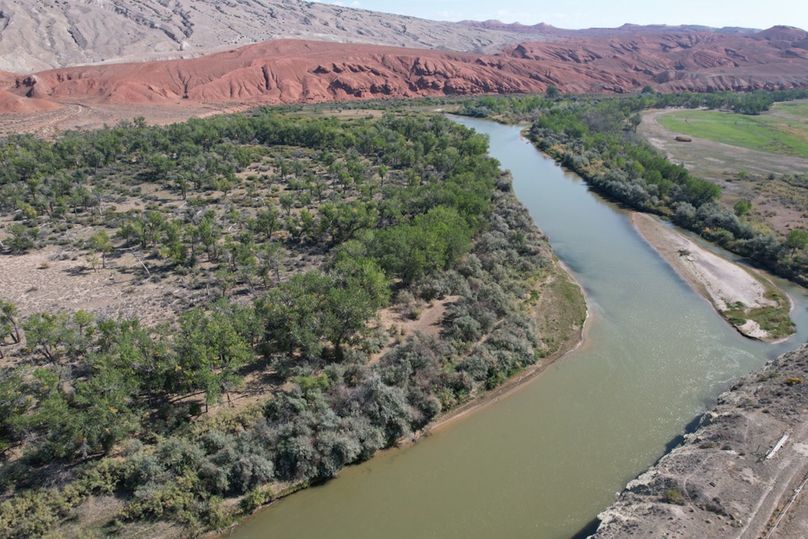 D7c716a0-2924-4bd6-bf7f-cf1da88c2328 1 105 c