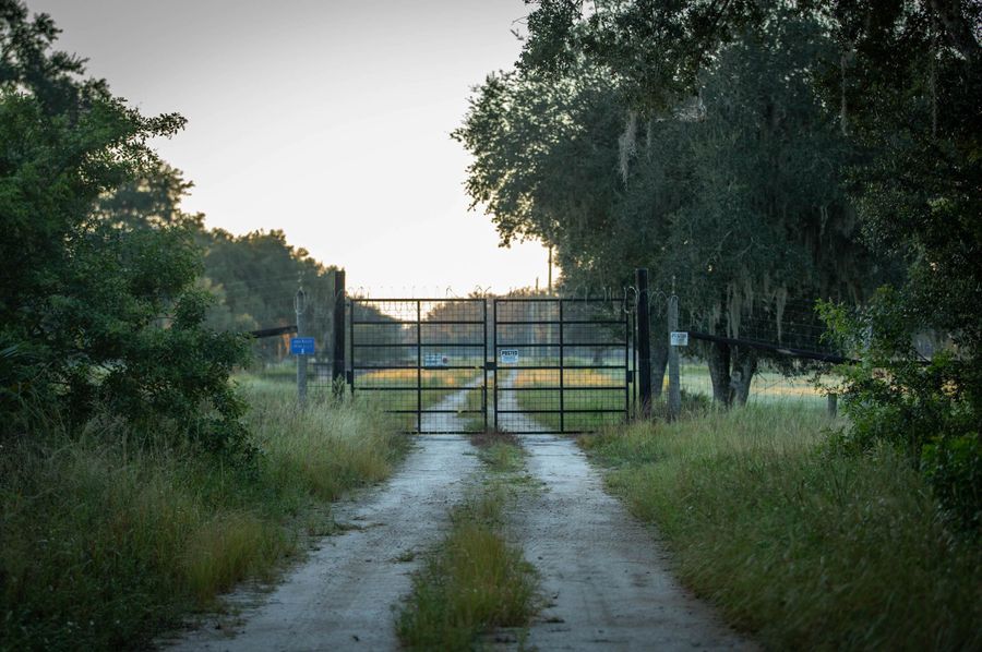 6 ranch 2 gate 1