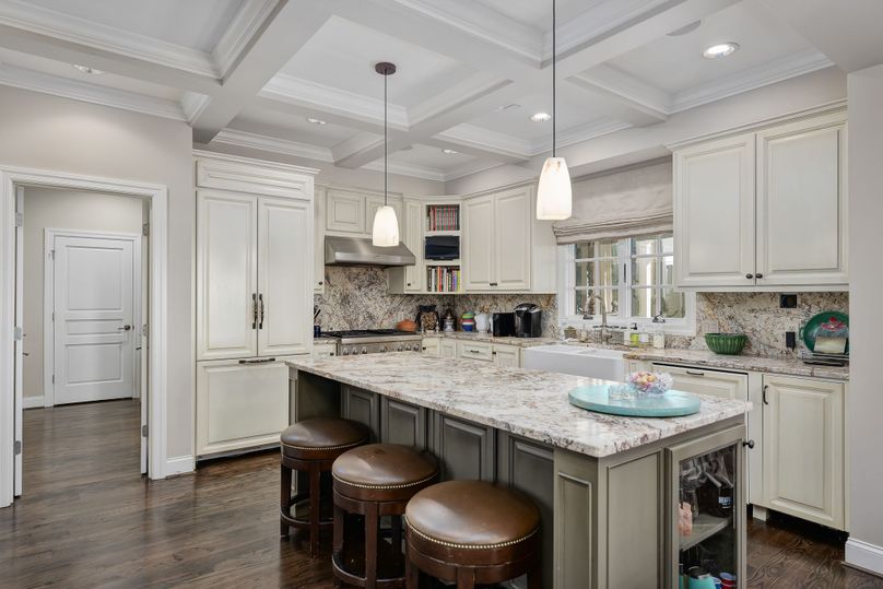 Launch-production-and-design-16