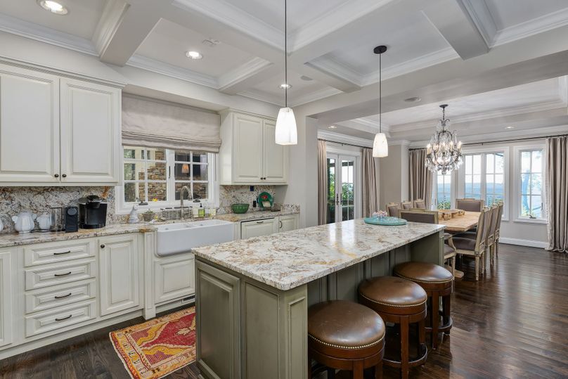 Launch-production-and-design-19