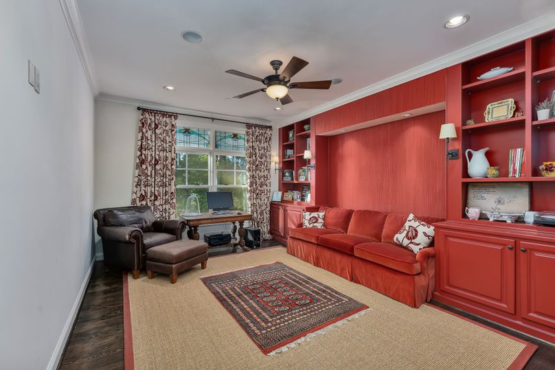 Launch-production-and-design-32