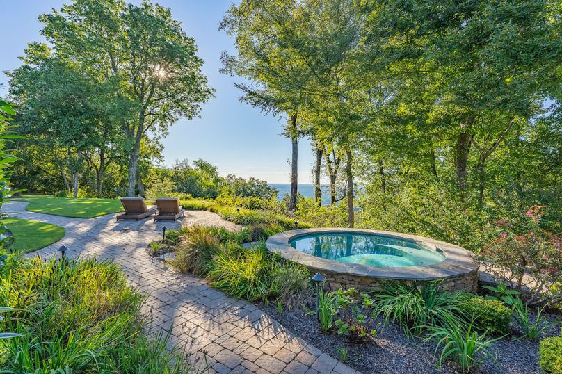 Launch-production-and-design-42