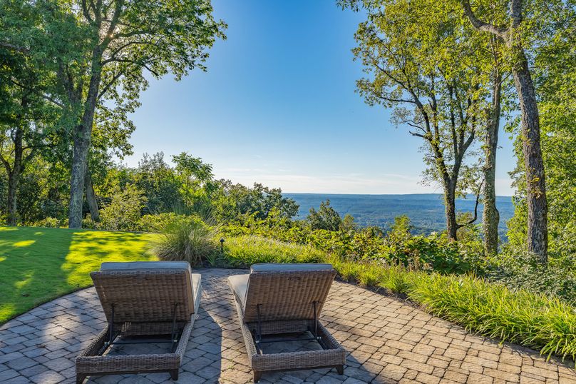 Launch-production-and-design-44