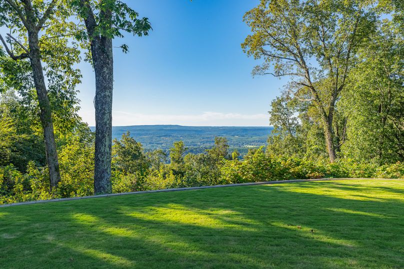 Launch-production-and-design-50