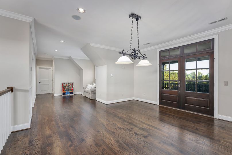 Launch-production-and-design-56