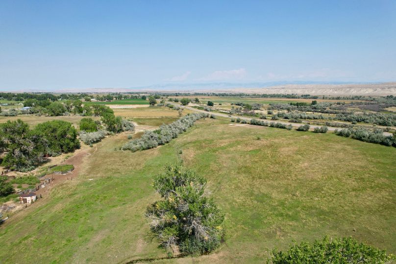 9f1db0a5-9d62-4b53-a2aa-750085e138c3 1 201 a