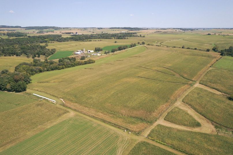 3a82d40360dc59b5e7635ca7d5d6fcac