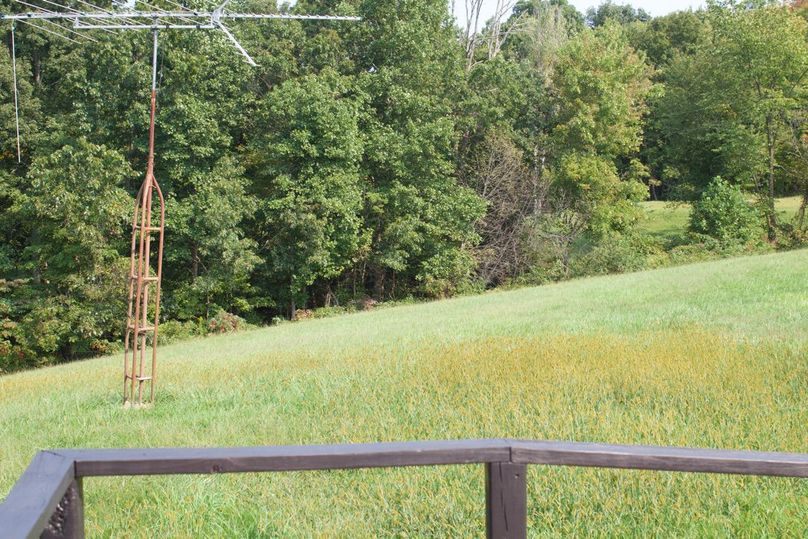 5e0603fd-e4d7-4911-ae8d-6fc985a6e6a1 1 105 c