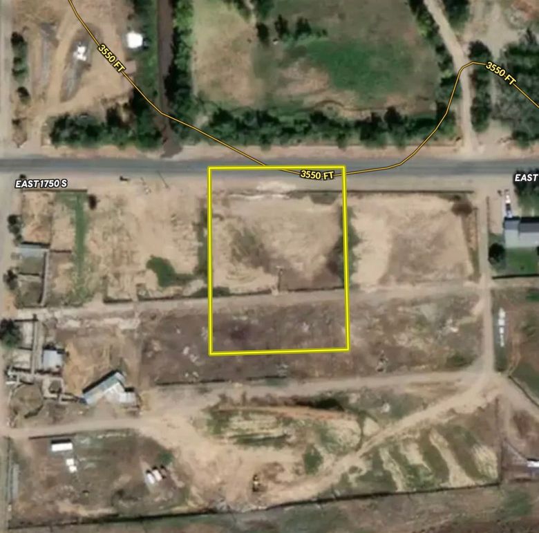 Aerial 2 Lot 20